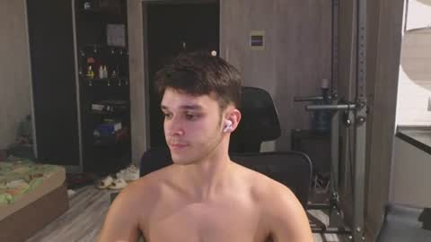 James online show from July 1, 10:31 pm