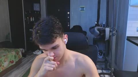 James online show from July 12, 9:17 pm
