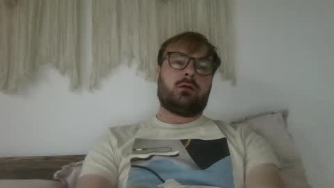 James Heron online show from October 19, 4:18 pm