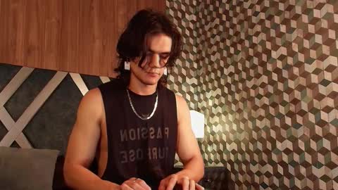 james_morrisonm online show from December 18, 7:20 pm