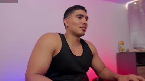 Snapshot of jamesgraay chatting on October 22, 5:02 pm James Gray online show from October 22, 5:02 pm