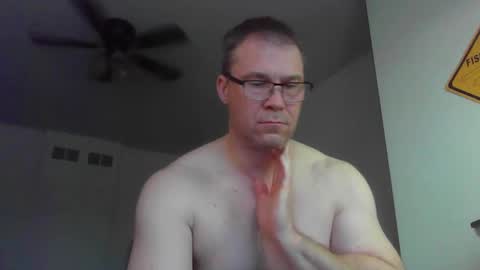 Snapshot of jamesjewels chatting on November 25, 2:50 pm jamesjewels online show from November 25, 2:50 pm