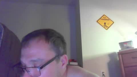 Snapshot of jamesjewels chatting on November 26, 3:40 am jamesjewels online show from November 26, 3:40 am