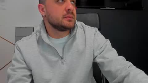 Snapshot of jamesmyersx chatting on December 22, 4:42 am JamesMyers online show from December 22, 4:42 am