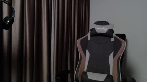 Snapshot of jamesmyersx chatting on January 5, 5:27 pm JamesMyers online show from January 5, 5:27 pm