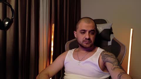 Snapshot of jamesmyersx chatting on January 9, 9:27 pm JamesMyers online show from January 9, 9:27 pm