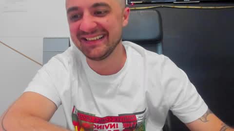 Snapshot of jamesmyersx chatting on March 27, 8:26 am JamesMyers online show from March 27, 8:26 am