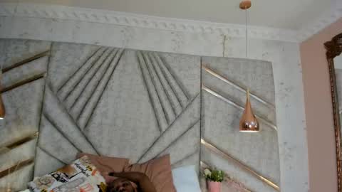 James  online show from February 9, 3:12 pm