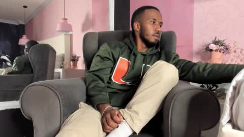 James  online show from February 20, 11:16 pm