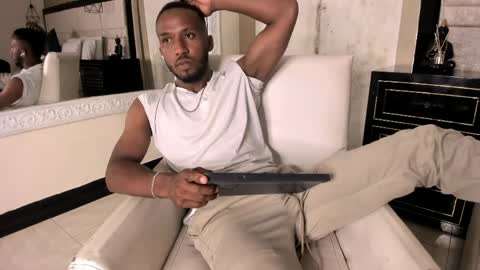 James  online show from March 25, 10:49 pm