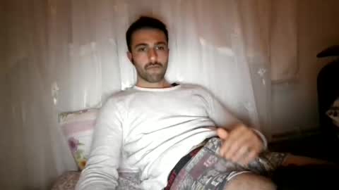 Snapshot of jamessandt chatting on April 8, 10:21 pm jamessandt online show from April 8, 10:21 pm