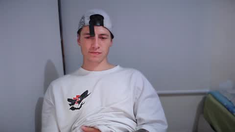 jamesss____ online show from January 14, 3:01 am