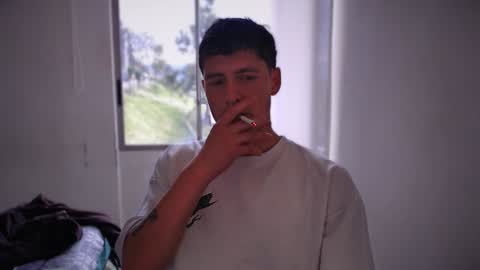 jamesss____ online show from January 24, 8:32 pm