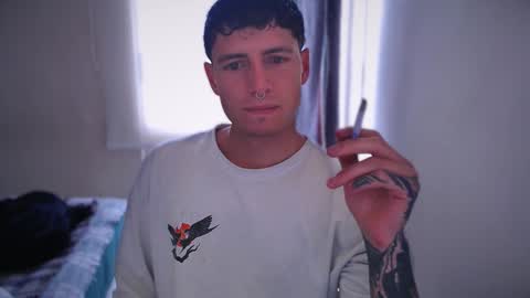 jamesss____ online show from January 27, 4:54 pm