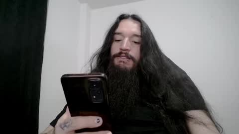 Snapshot of jamesvladi chatting on February 14, 2:07 am vlad online show from February 14, 2:07 am