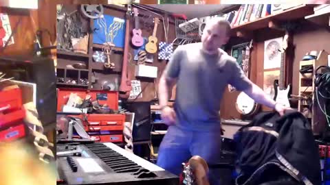 Snapshot of jameswebbscope chatting on February 3, 4:20 pm Jameswebbscope online show from February 3, 4:20 pm