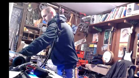 Snapshot of jameswebbscope chatting on February 10, 7:47 am Jameswebbscope online show from February 10, 7:47 am