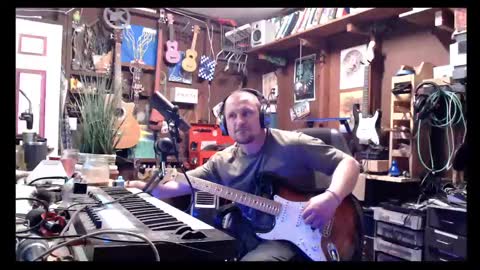 Snapshot of jameswebbscope chatting on February 24, 2:40 am Jameswebbscope online show from February 24, 2:40 am