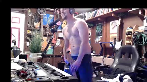 Snapshot of jameswebbscope chatting on February 24, 7:19 pm Jameswebbscope online show from February 24, 7:19 pm