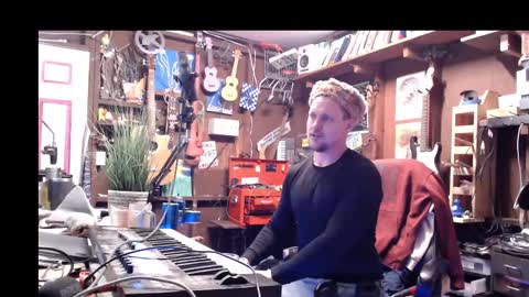 Snapshot of jameswebbscope chatting on February 27, 10:04 am Jameswebbscope online show from February 27, 10:04 am