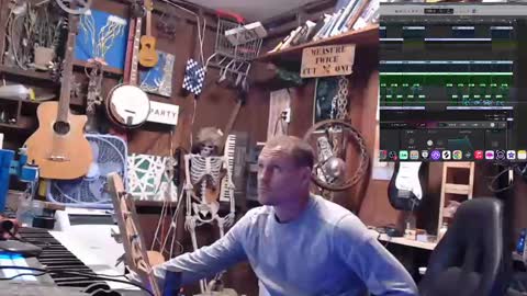 Snapshot of jameswebbscope chatting on September 11, 3:01 pm Jameswebbscope online show from September 11, 3:01 pm