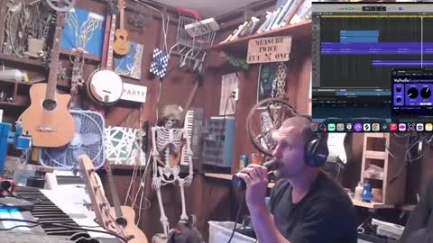 Snapshot of jameswebbscope chatting on September 12, 9:09 am Jameswebbscope online show from September 12, 9:09 am