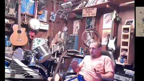 Snapshot of jameswebbscope chatting on September 18, 2:52 pm Jameswebbscope online show from September 18, 2:52 pm