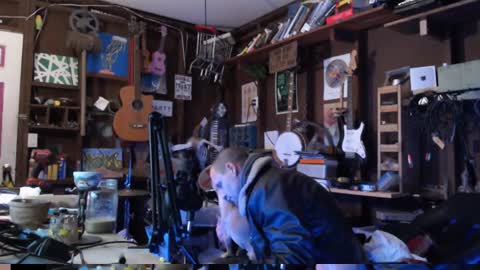 Jameswebbscope online show from December 15, 4:39 am