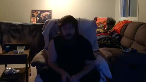 Snapshot of jameswolf777 chatting on December 17, 3:07 pm jameswolf777 online show from December 17, 3:07 pm