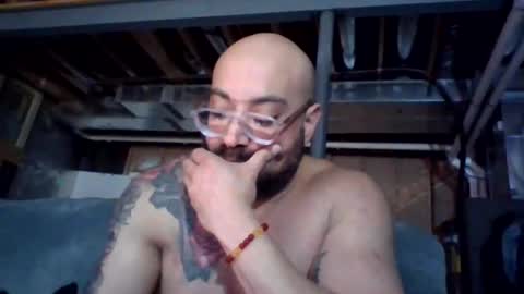 Snapshot of jamie19905 chatting on February 25, 8:47 am jamie19905 online show from February 25, 8:47 am