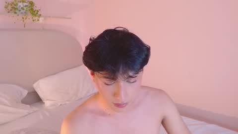 Jamie femboy online show from December 4, 10:18 pm