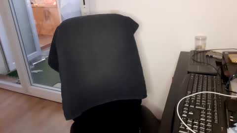 Snapshot of jamielonnas chatting on February 24, 3:59 am Jamie Lonnas online show from February 24, 3:59 am