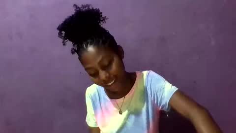 Snapshot of jamila531017 chatting on December 14, 7:07 pm jamila531017 online show from December 14, 7:07 pm