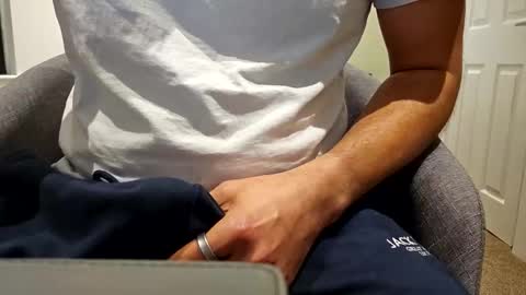 Snapshot of jammyedge chatting on December 10, 7:32 pm Jammy online show from December 10, 7:32 pm