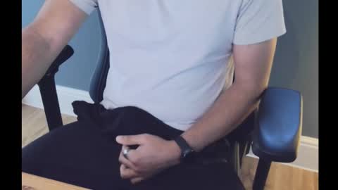 Snapshot of jammyedge chatting on October 24, 10:33 am Jammy online show from October 24, 10:33 am