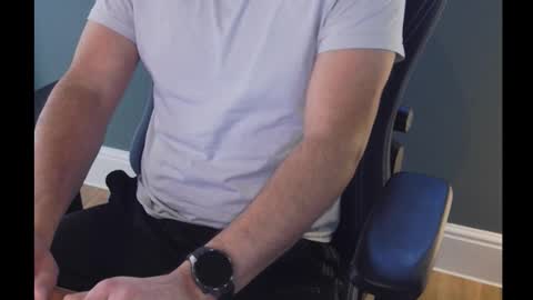 Snapshot of jammyedge chatting on November 19, 11:43 am Jammy online show from November 19, 11:43 am