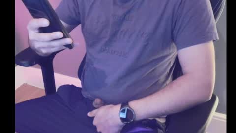 Snapshot of jammyedge chatting on April 3, 8:51 pm Jammy online show from April 3, 8:51 pm