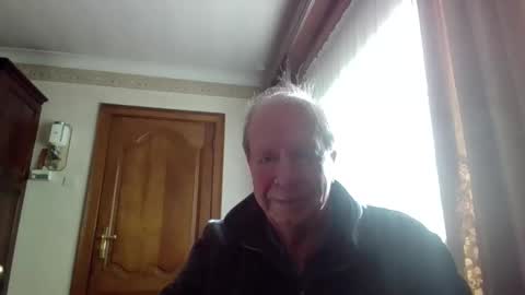 Snapshot of jan003 chatting on March 16, 2:54 pm jan003 online show from March 16, 2:54 pm