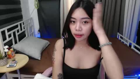jana_ngo online show from September 18, 11:40 pm