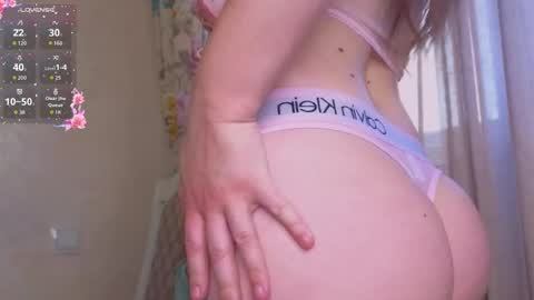 Snapshot of jane_boobies chatting on May 21, 7:59 am jane_boobies online show from May 21, 7:59 am