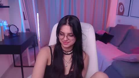 Snapshot of jane_fondaa chatting on June 12, 8:02 am Jane online show from June 12, 8:02 am