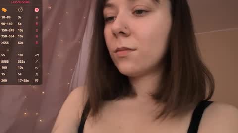Snapshot of jane_kinn chatting on May 9, 7:13 am jane_kinn online show from May 9, 7:13 am