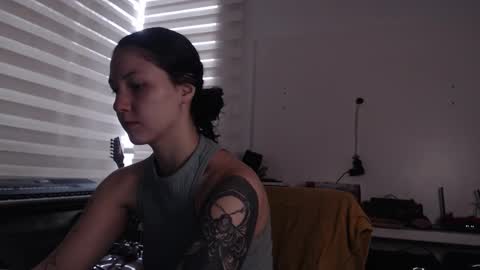 Snapshot of jane_r chatting on March 18, 8:56 pm Jane online show from March 18, 8:56 pm