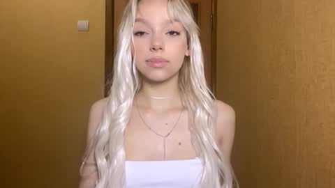 Snapshot of janeanjourneay chatting on March 11, 2:56 pm Kary online show from March 11, 2:56 pm