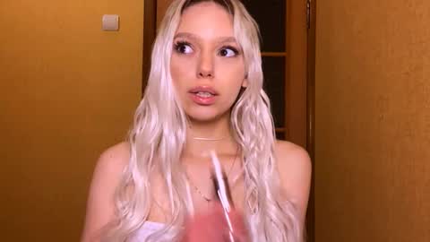 Snapshot of janeanjourneay chatting on March 14, 7:08 pm Kary online show from March 14, 7:08 pm