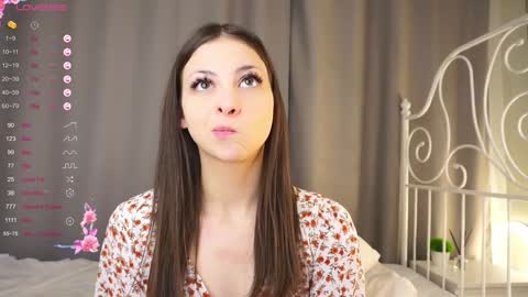 Jennifer  online show from February 8, 8:31 am