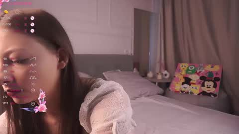 Jennifer  online show from March 9, 4:05 am