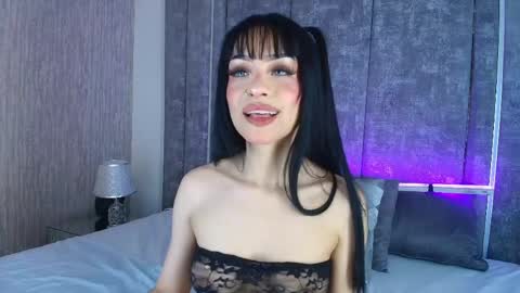 janedaviss online show from April 23, 8:11 pm