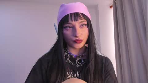 Jane online show from March 4, 9:32 pm