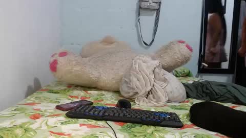 Snapshot of janeemilf_ chatting on December 6, 3:41 am Jane online show from December 6, 3:41 am